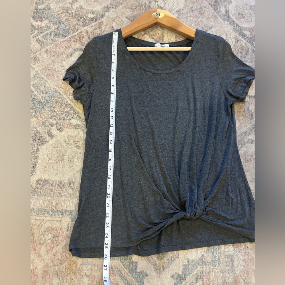 Nine Britton Knot Front Gray Top XL short sleeve blouse - Picture 6 of 8
